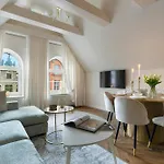 Elite Dluga Prestige Apartamento *